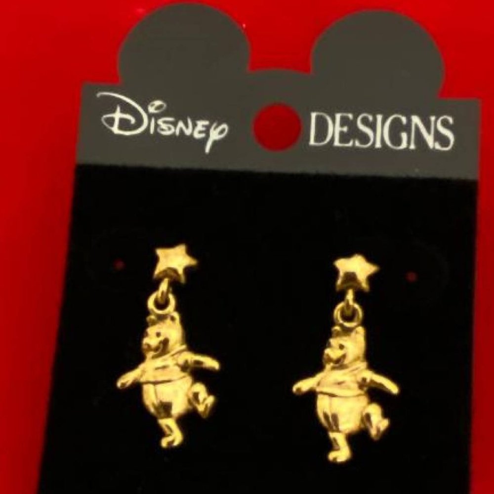 Disney earrings Winnie the Pooh on Disney NWT